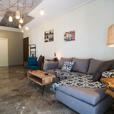 Comfy Apartment Of 104 M² Near Metro! Athens Exterior photo